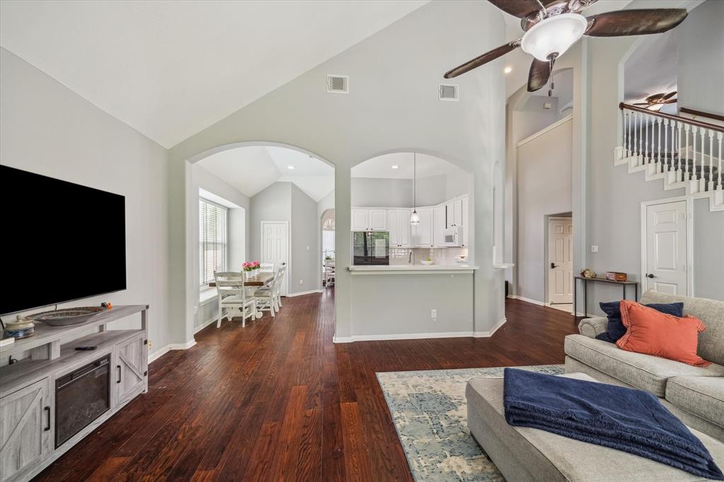 20611 Carmine Oak Court, Humble, Texas image 8