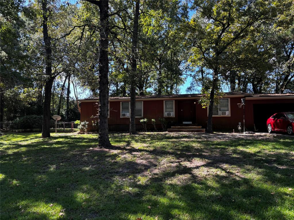 3240 Majestic Drive, Huntsville, Texas image 1