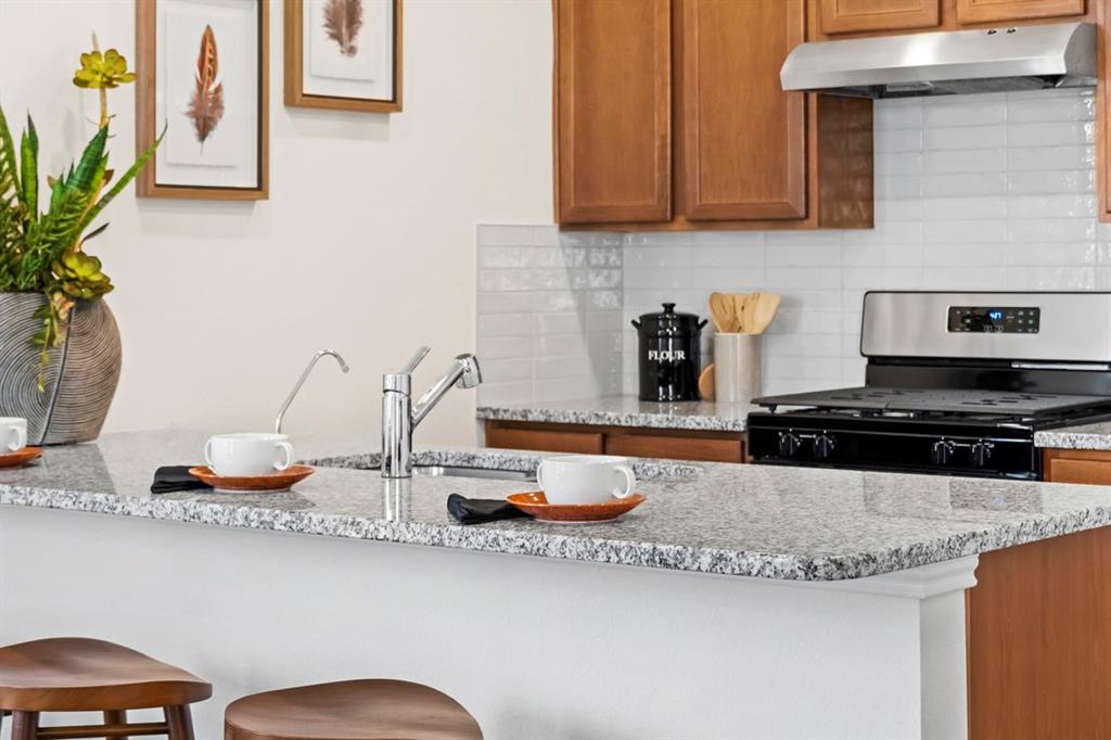 4919 Abbey Manor Lane, Katy, Texas image 7