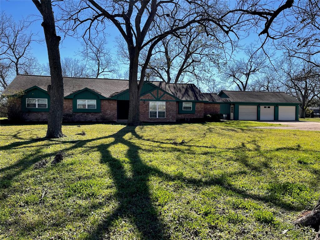 3407 E Skinner Lane, Richmond, Texas image 41