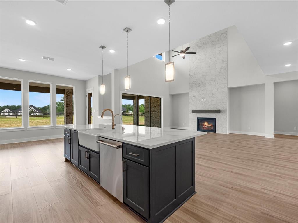 23 Woodland Creek Court