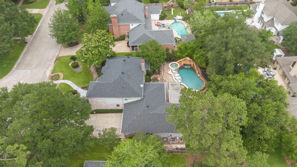 2018 Forest Garden Drive, Kingwood, Texas image 47