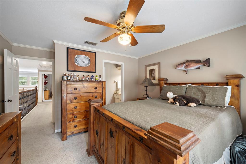 2018 Forest Garden Drive, Kingwood, Texas image 35