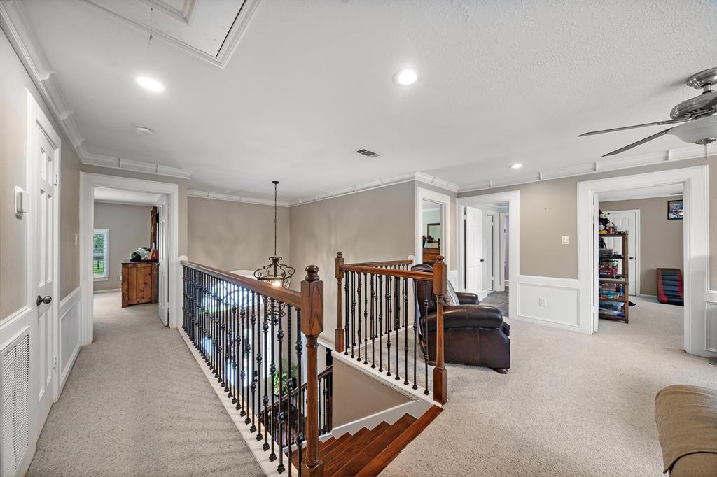 2018 Forest Garden Drive, Kingwood, Texas image 29
