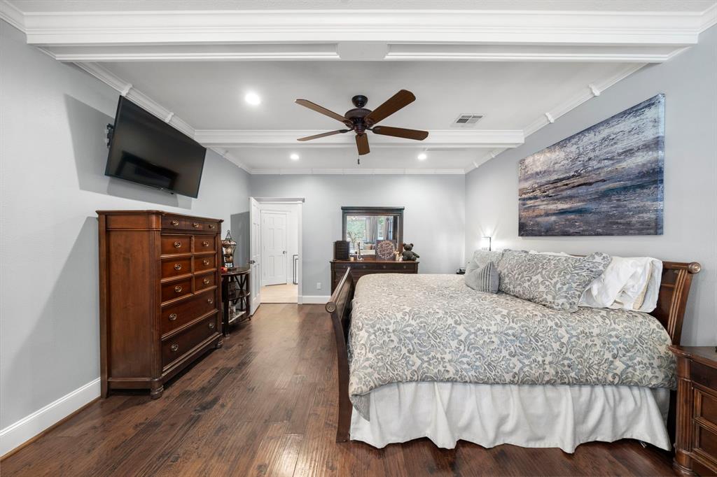 2018 Forest Garden Drive, Kingwood, Texas image 20