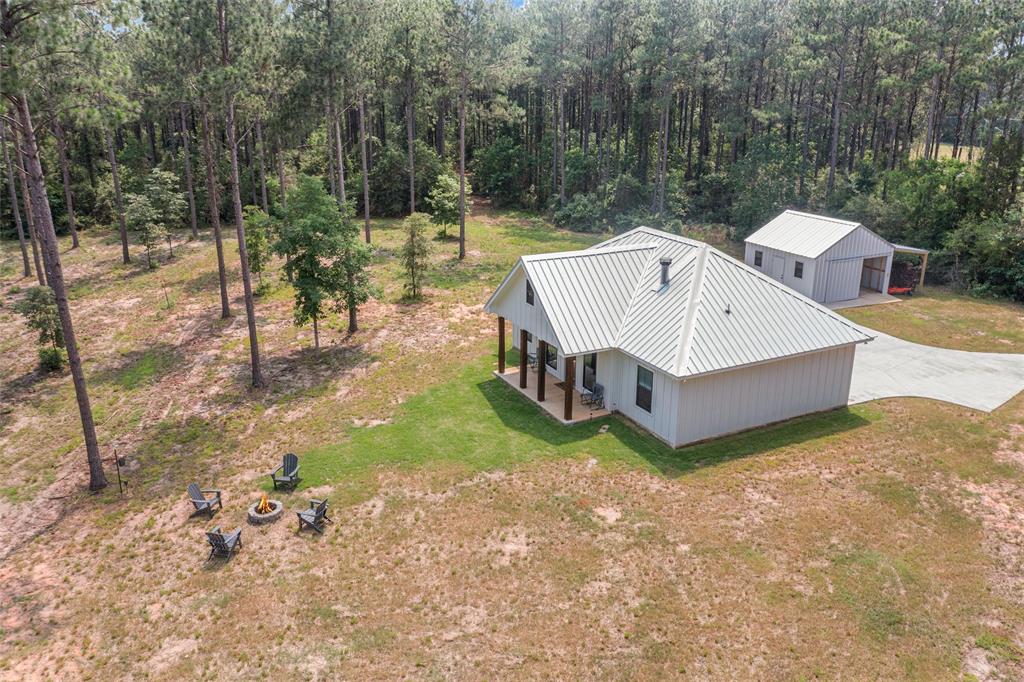 1068 County Road 3200, Colmesneil, Texas image 15