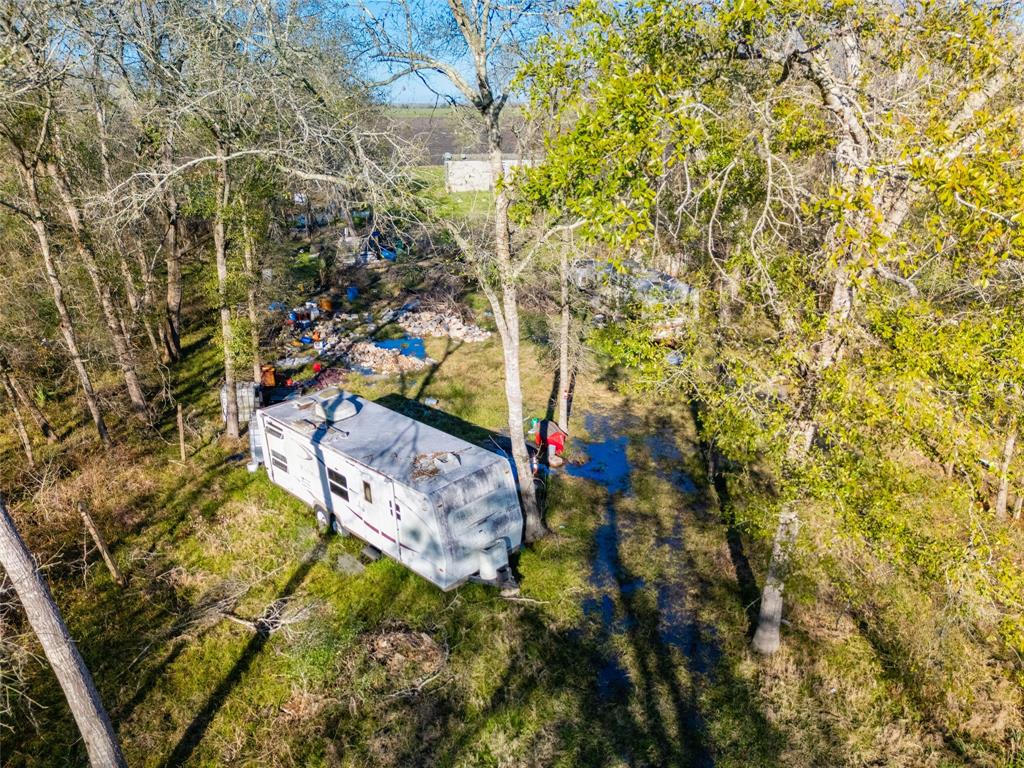 Pinemont Drive, Guy, Texas image 6