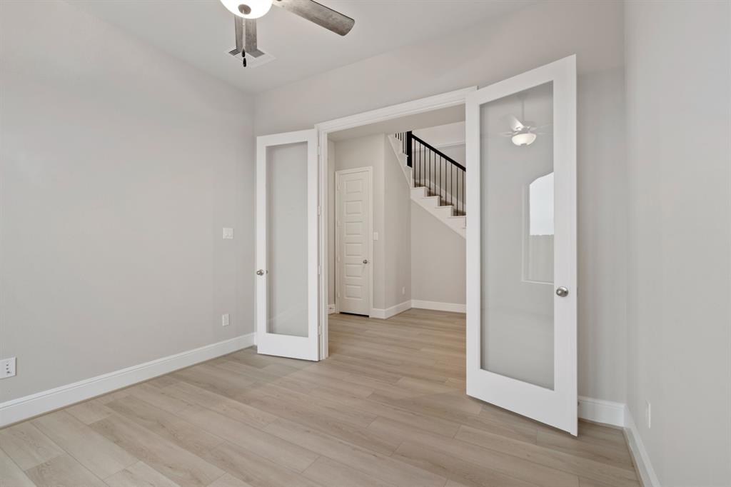 18707 Valencia Tangelo Street, Manvel, Texas image 13