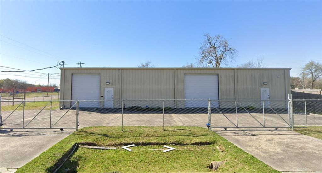 1313 Petroleum Street, La Marque, Texas image 1