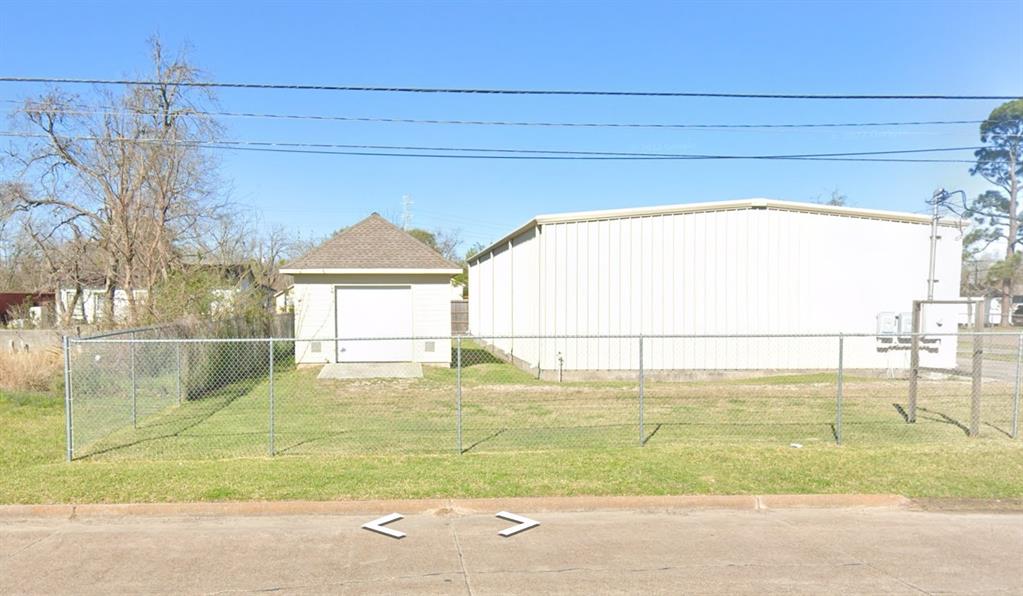 1313 Petroleum Street, La Marque, Texas image 3