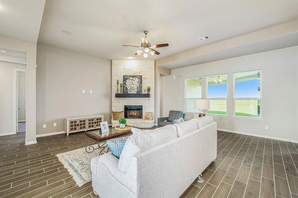 2265 Diamond D Dr, Beaumont, Texas image 7