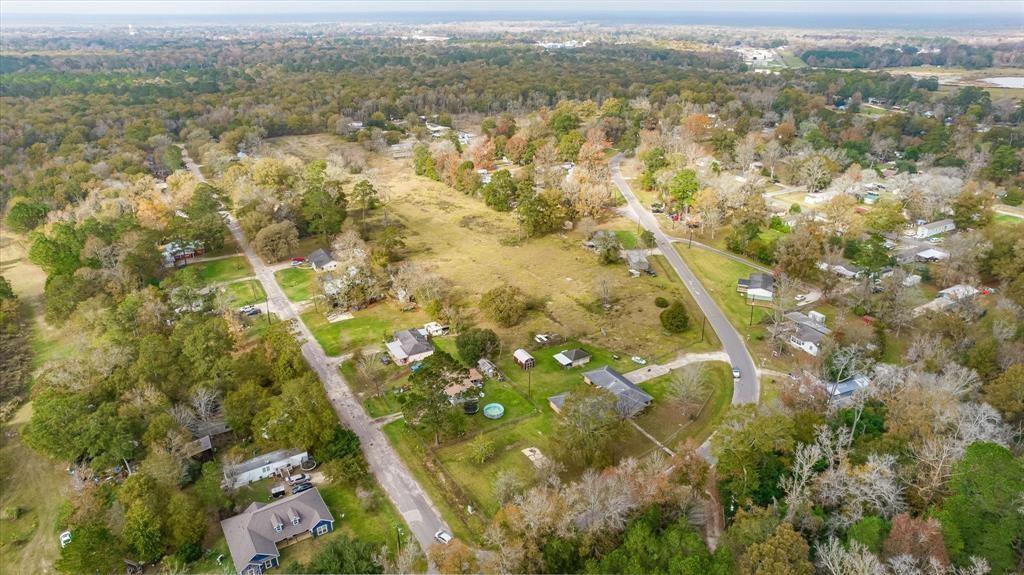 Minglewood Road, Liberty, Texas image 4