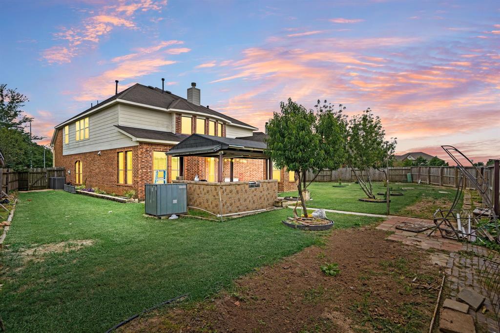 9993 Norhill Heights Lane, Brookshire, Texas image 2