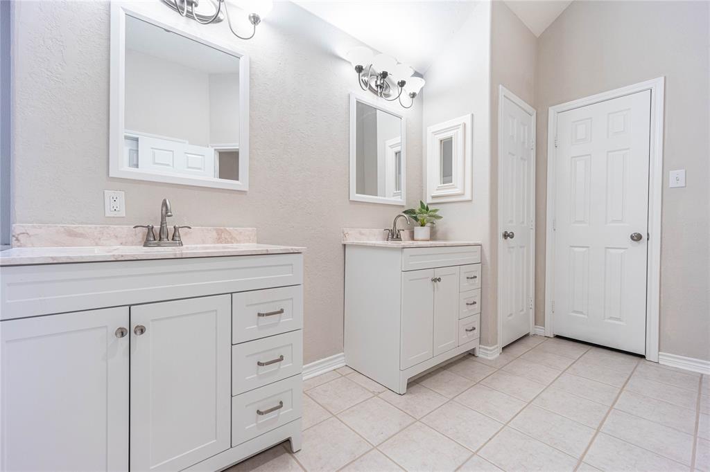 117 Greenridge Circle, League City, Texas image 13