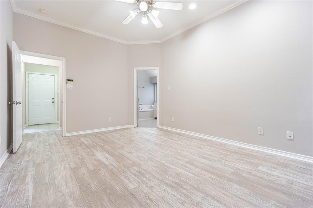 117 Greenridge Circle, League City, Texas image 12