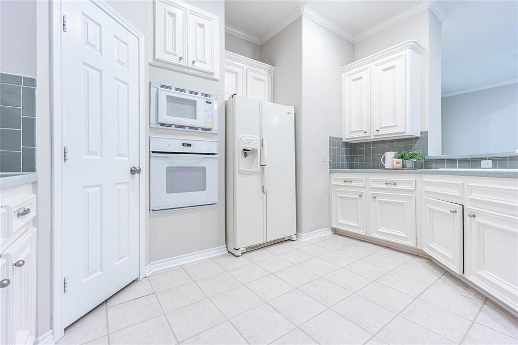 117 Greenridge Circle, League City, Texas image 8