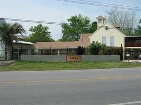 4700 W Bayshore Drive Bacliff TX 77518