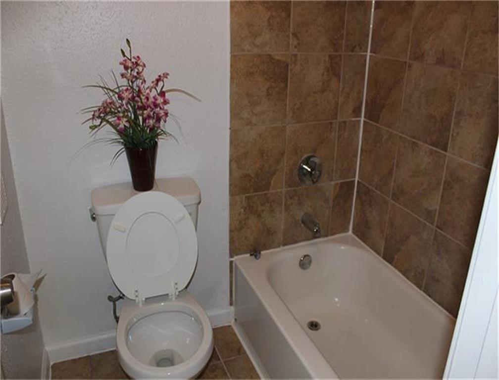 9009 Richmond Avenue #219, Houston, Texas image 10
