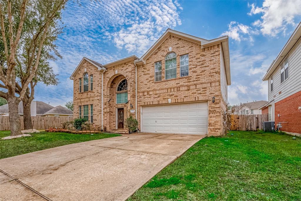 10626 White Bridge Lane, Sugar Land, Texas image 3