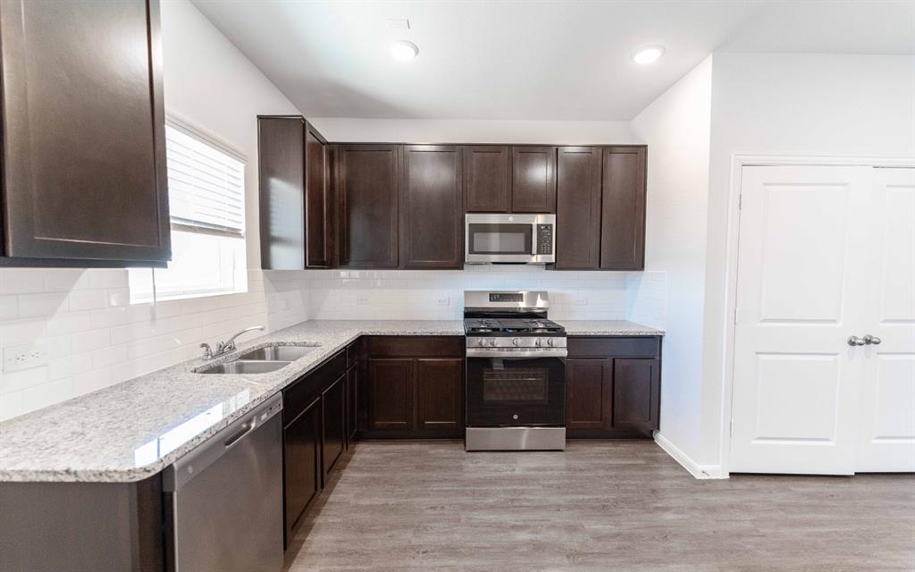 14112 Biscayne Trail, Conroe, Texas image 8