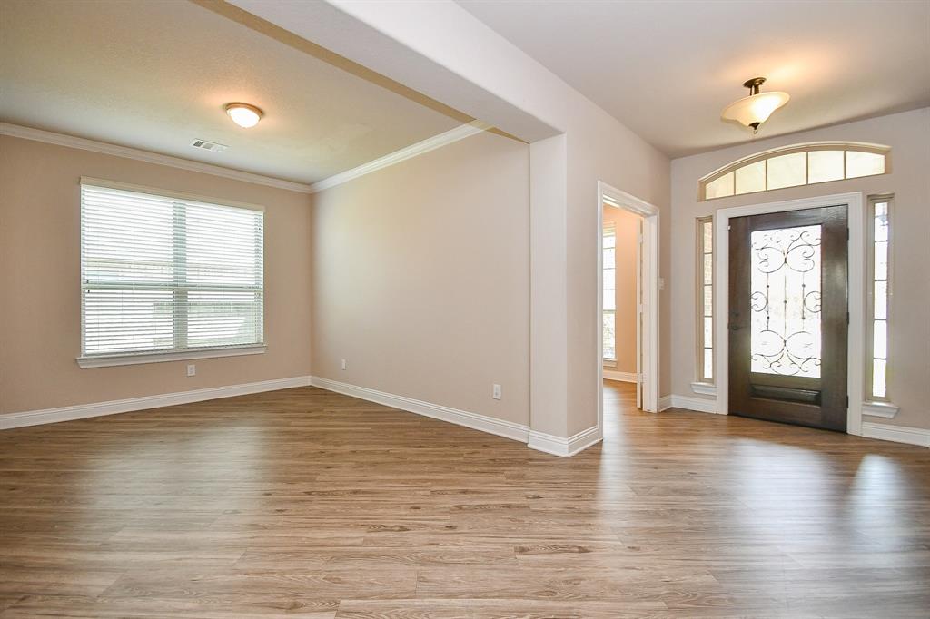 property-search 3 6207 Falls Ridge Court