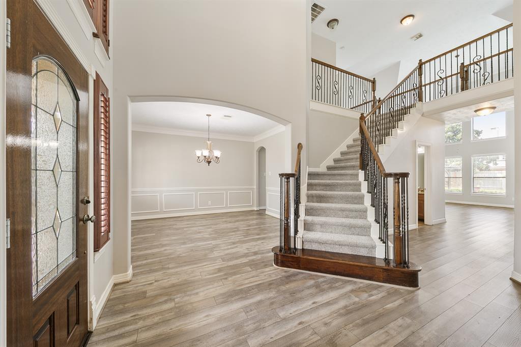 28502 Woodlark Drive, Katy, Texas image 9