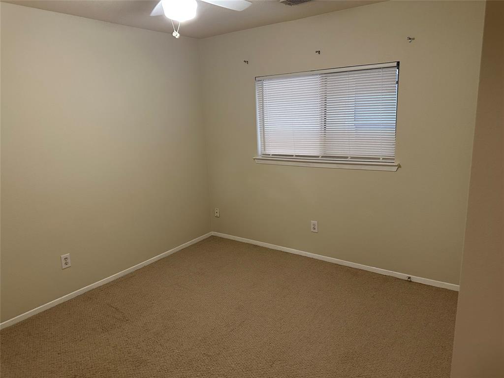 6410 Provident Green Drive, Katy, Texas image 3