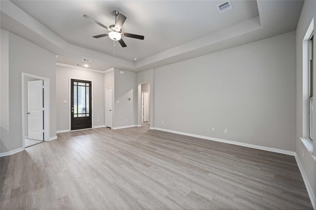 13328 Wichita Fall Trail Road, Conroe, Texas image 5