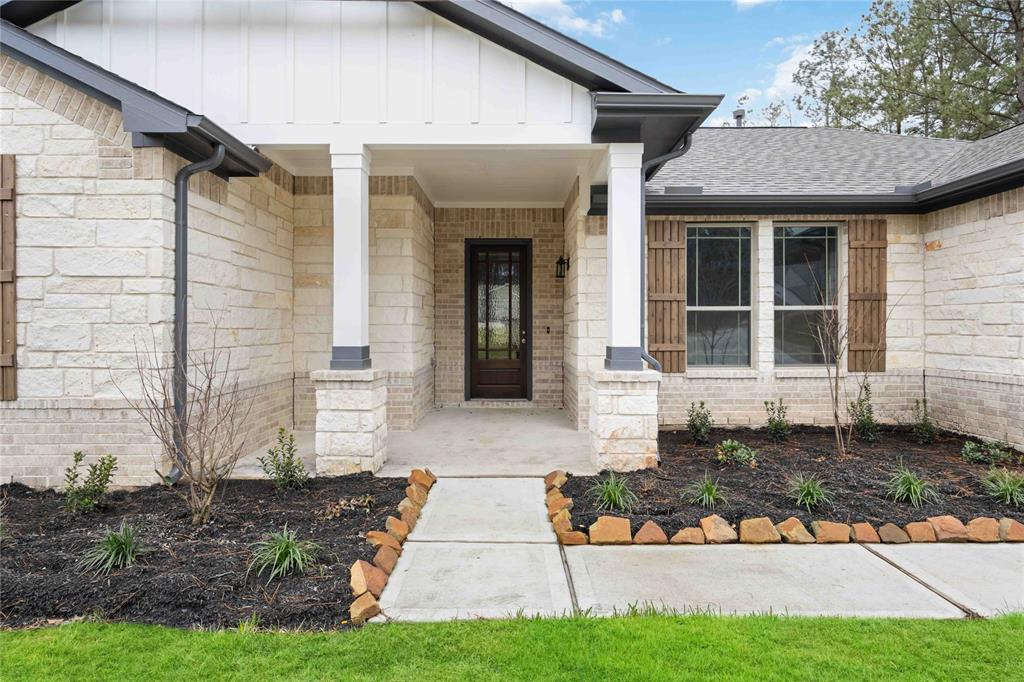 13328 Wichita Fall Trail Road, Conroe, Texas image 3