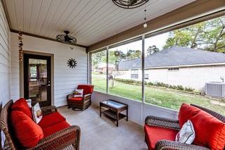 224 Evergreen Drive, Huntsville, Texas image 1