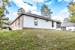 224 Evergreen Drive, Huntsville, Texas image 5