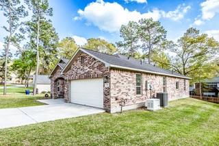 224 Evergreen Drive, Huntsville, Texas image 2