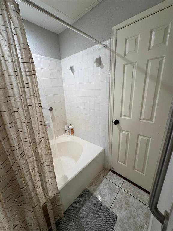 2011 Spenwick Drive #511, Houston, Texas image 14
