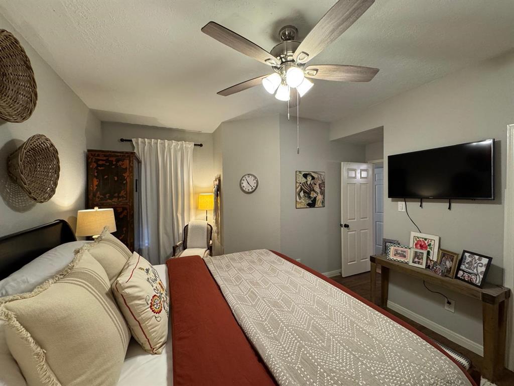 2011 Spenwick Drive #511, Houston, Texas image 18