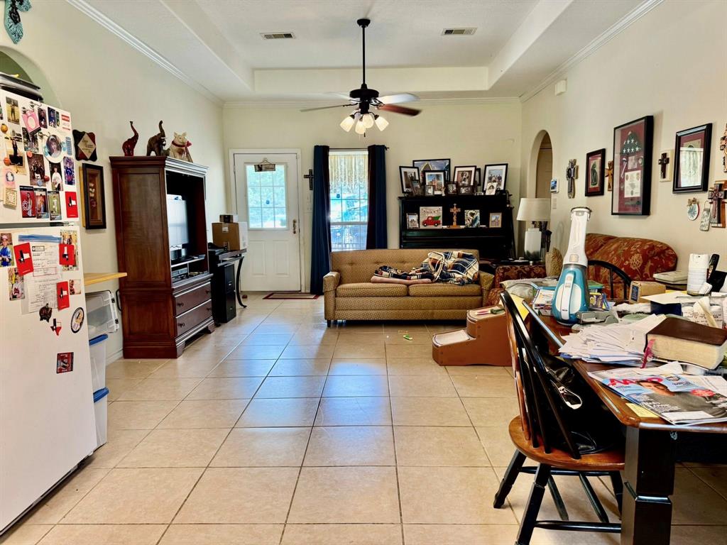 105 Brookdale Circle, Woodville, Texas image 4