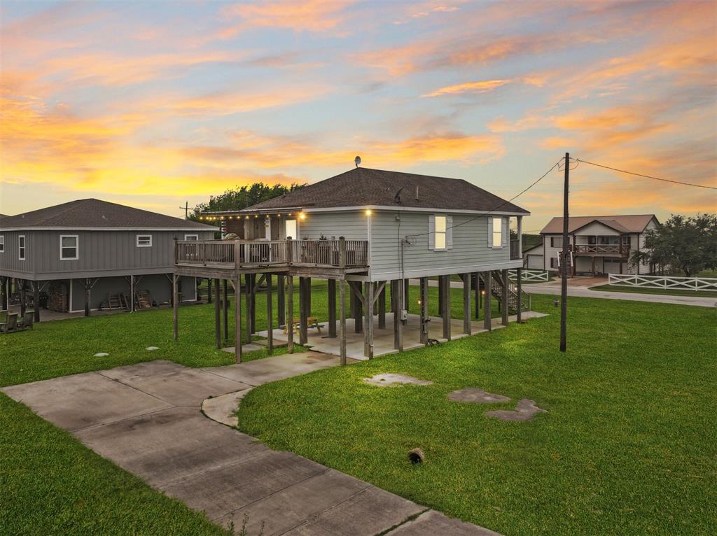 1124 Overton Avenue, Port Bolivar, Texas image 24