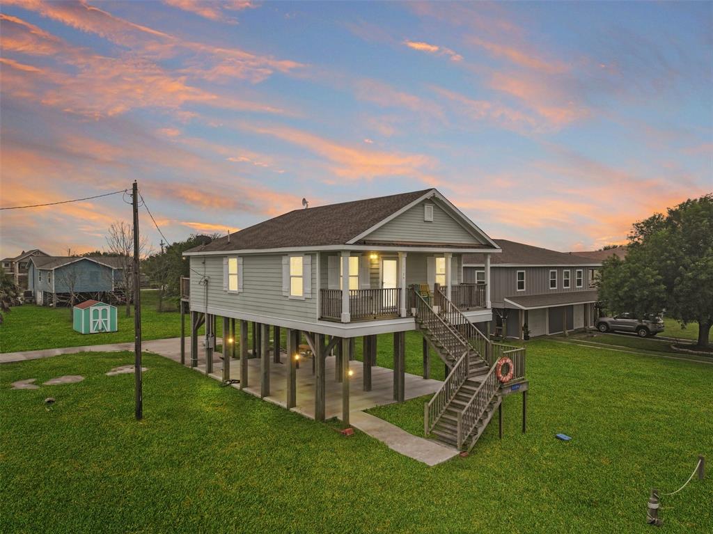 1124 Overton Avenue, Port Bolivar, Texas image 23