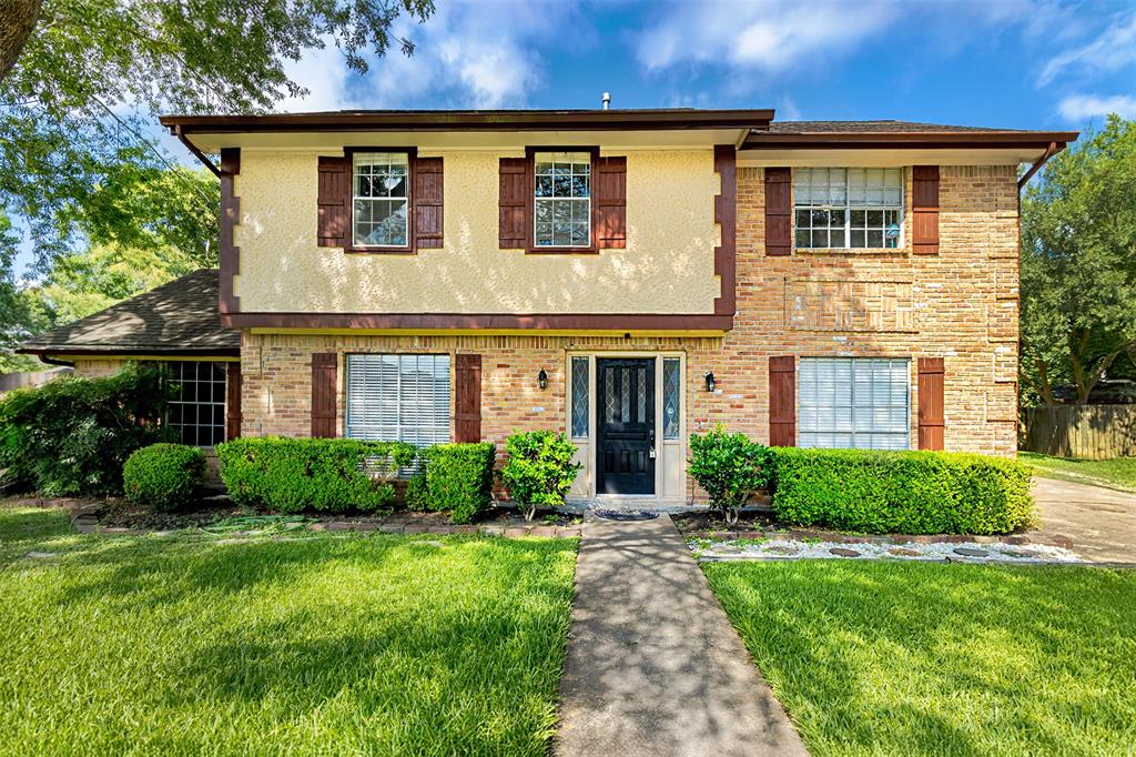 2318 Wallingford Drive