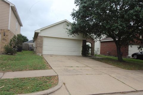 Single Family Residence in Houston TX 914 Royal George Lane.jpg