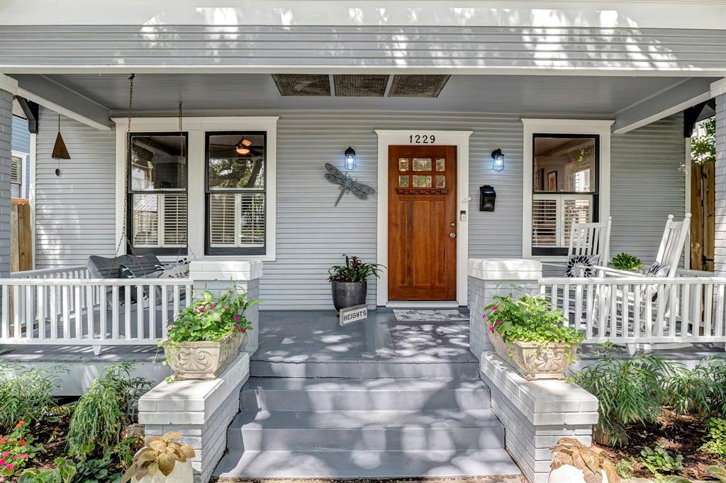 1229 Cortlandt Street, Houston, Texas image 2