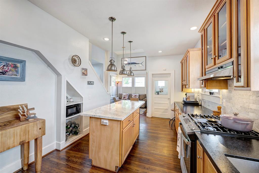 1229 Cortlandt Street, Houston, Texas image 8