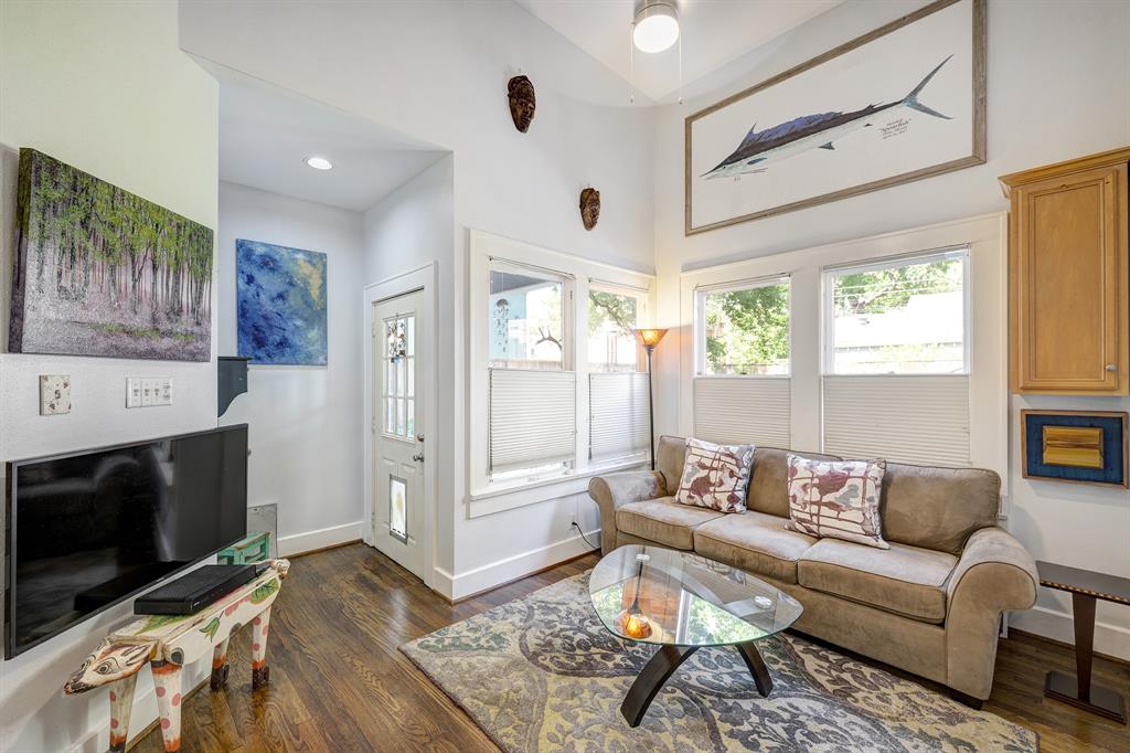 1229 Cortlandt Street, Houston, Texas image 10
