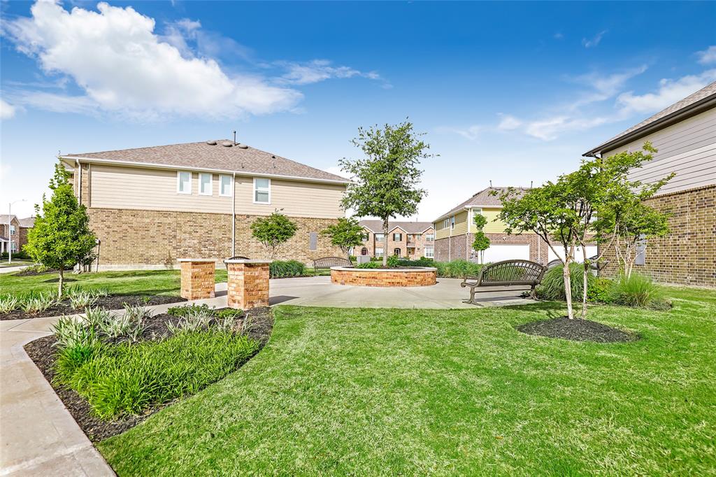 12723 Beatrice Terrace Drive, Humble, Texas image 36