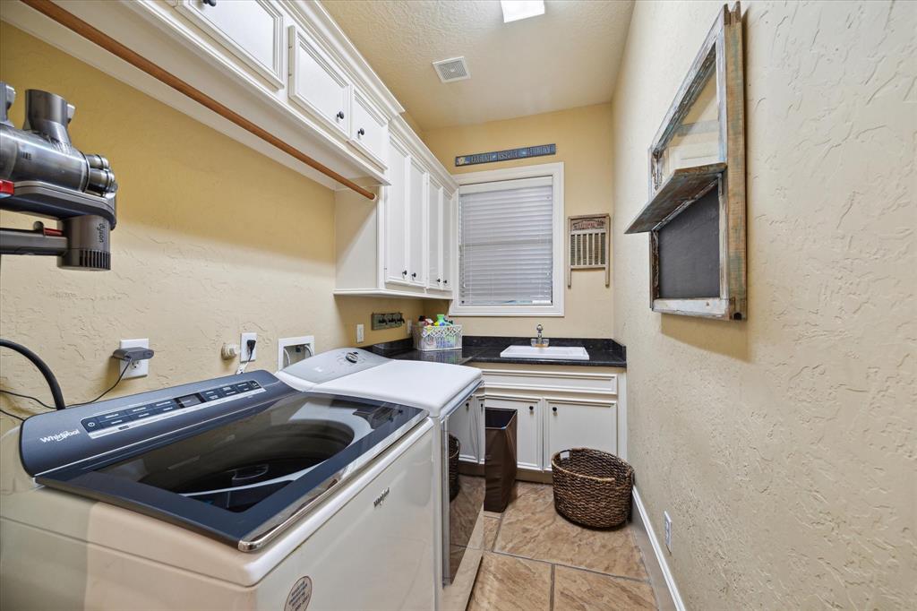 706 Saddle Creek Farms Drive, Crosby, Texas image 27