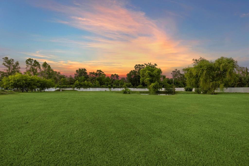 706 Saddle Creek Farms Drive, Crosby, Texas image 38