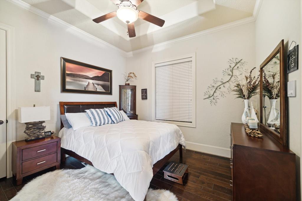 706 Saddle Creek Farms Drive, Crosby, Texas image 23