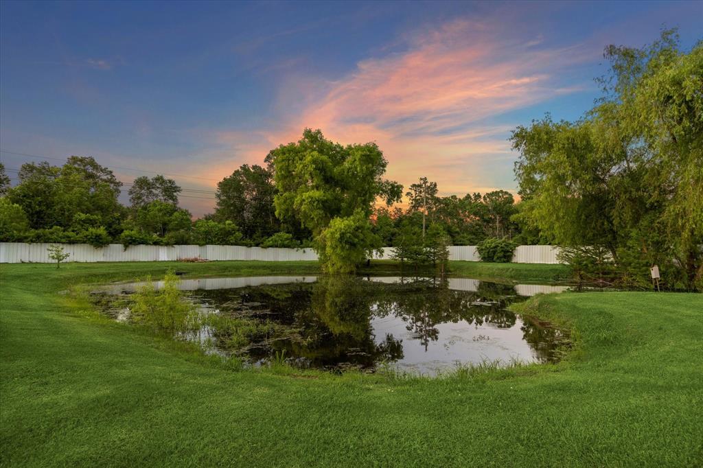 706 Saddle Creek Farms Drive, Crosby, Texas image 39