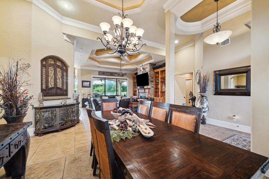 706 Saddle Creek Farms Drive, Crosby, Texas image 8