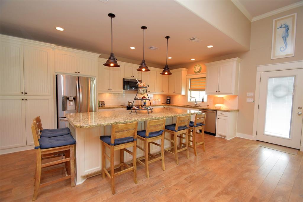 956 S Redfish Street, Crystal Beach, Texas image 11