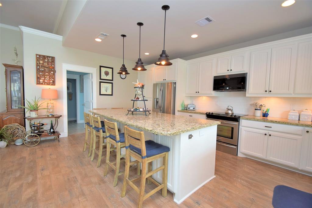 956 S Redfish Street, Crystal Beach, Texas image 9
